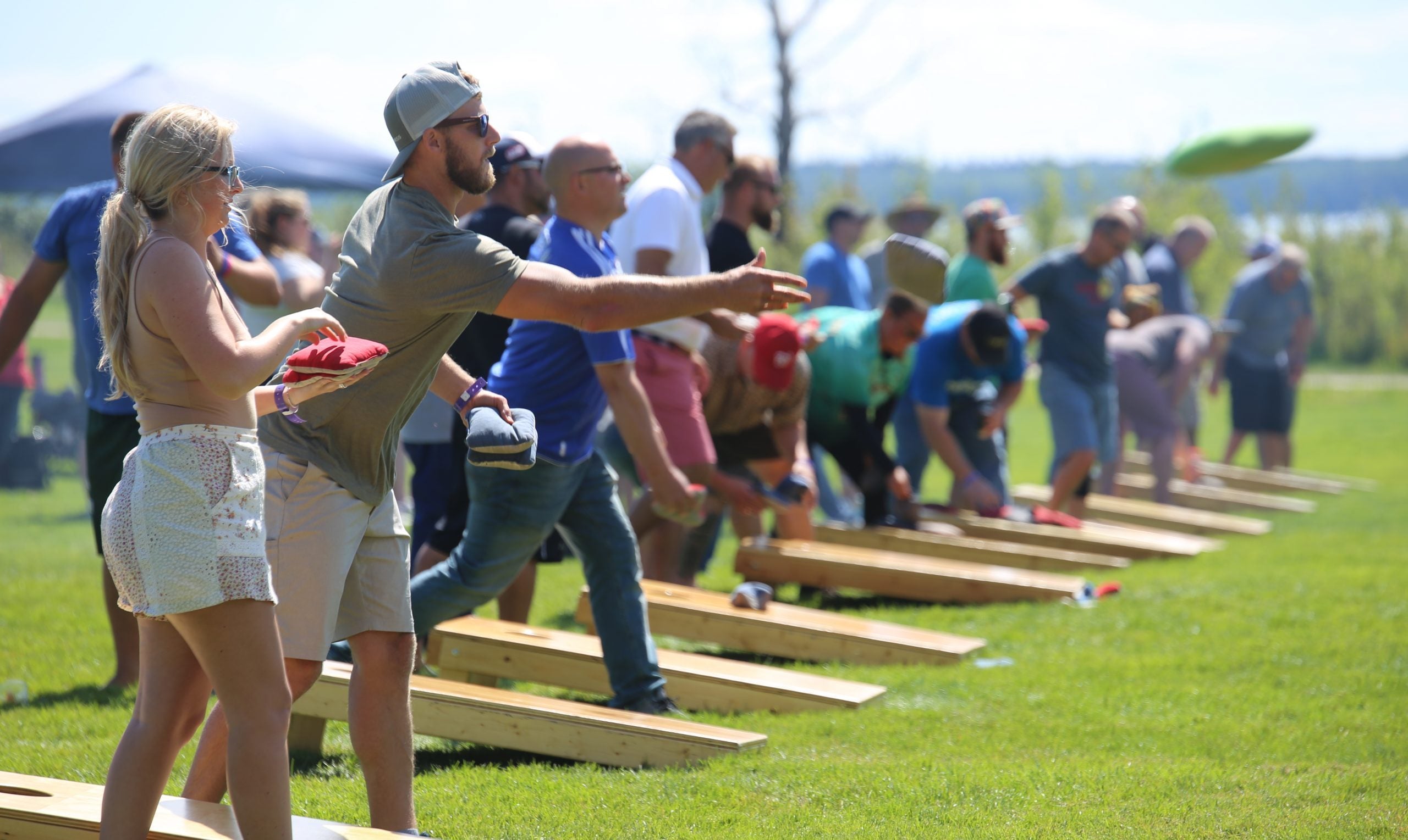How to Run an Outstanding Cornhole Tournament – CornholeAntics